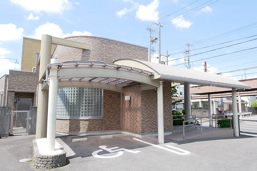 内科専門医、糖尿病専門医です